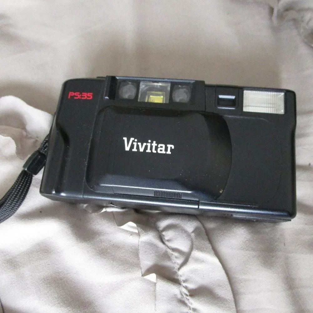 Vivitar 35mm film camera